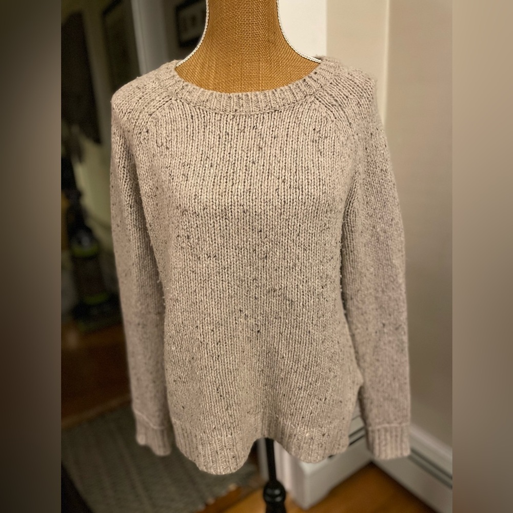 Women’s Kenar Beige Sweater with Buttons Down the Back  (XL)